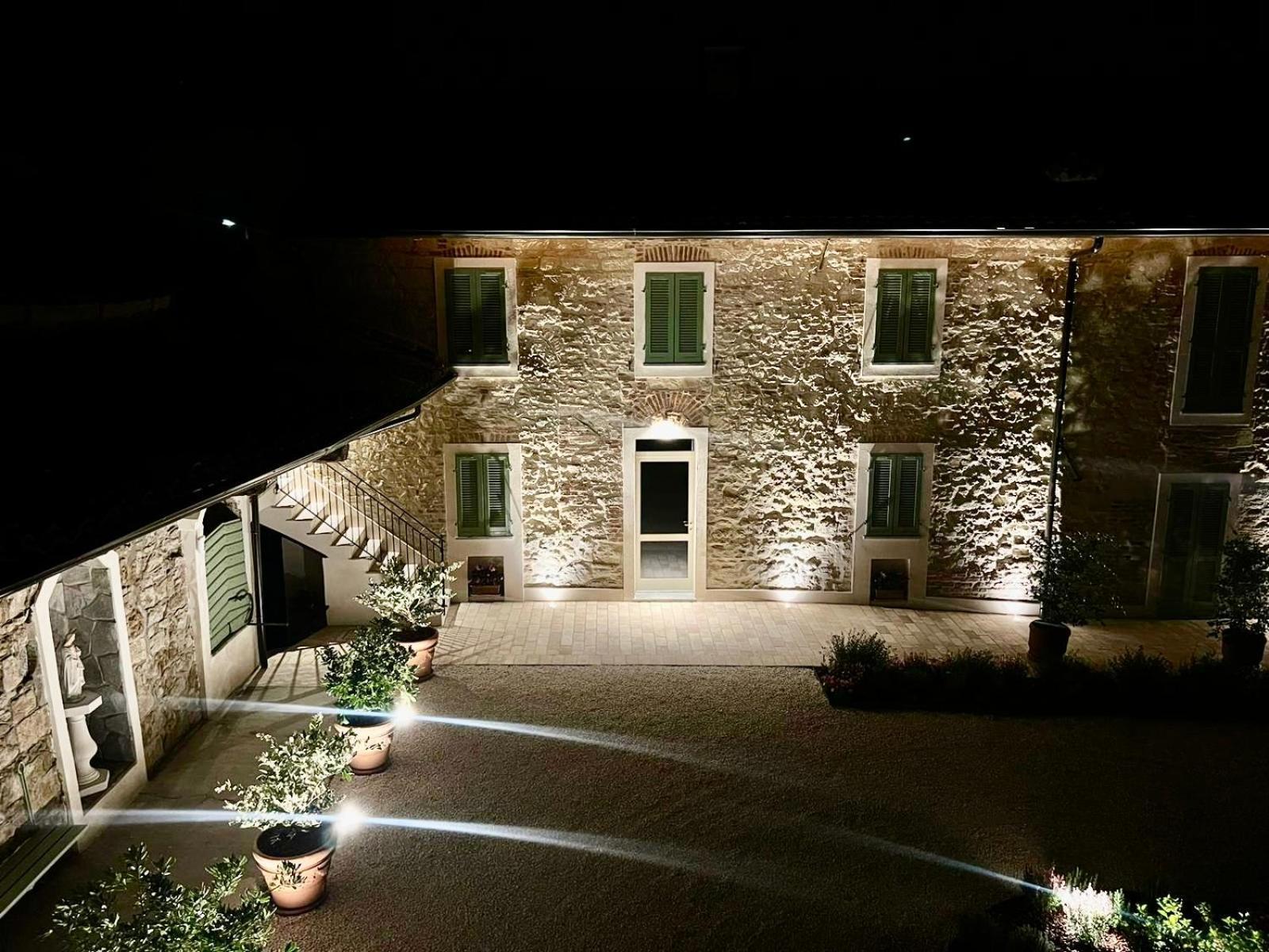 Relais Dal Cavaliere Hotel Castellino  Buitenkant foto