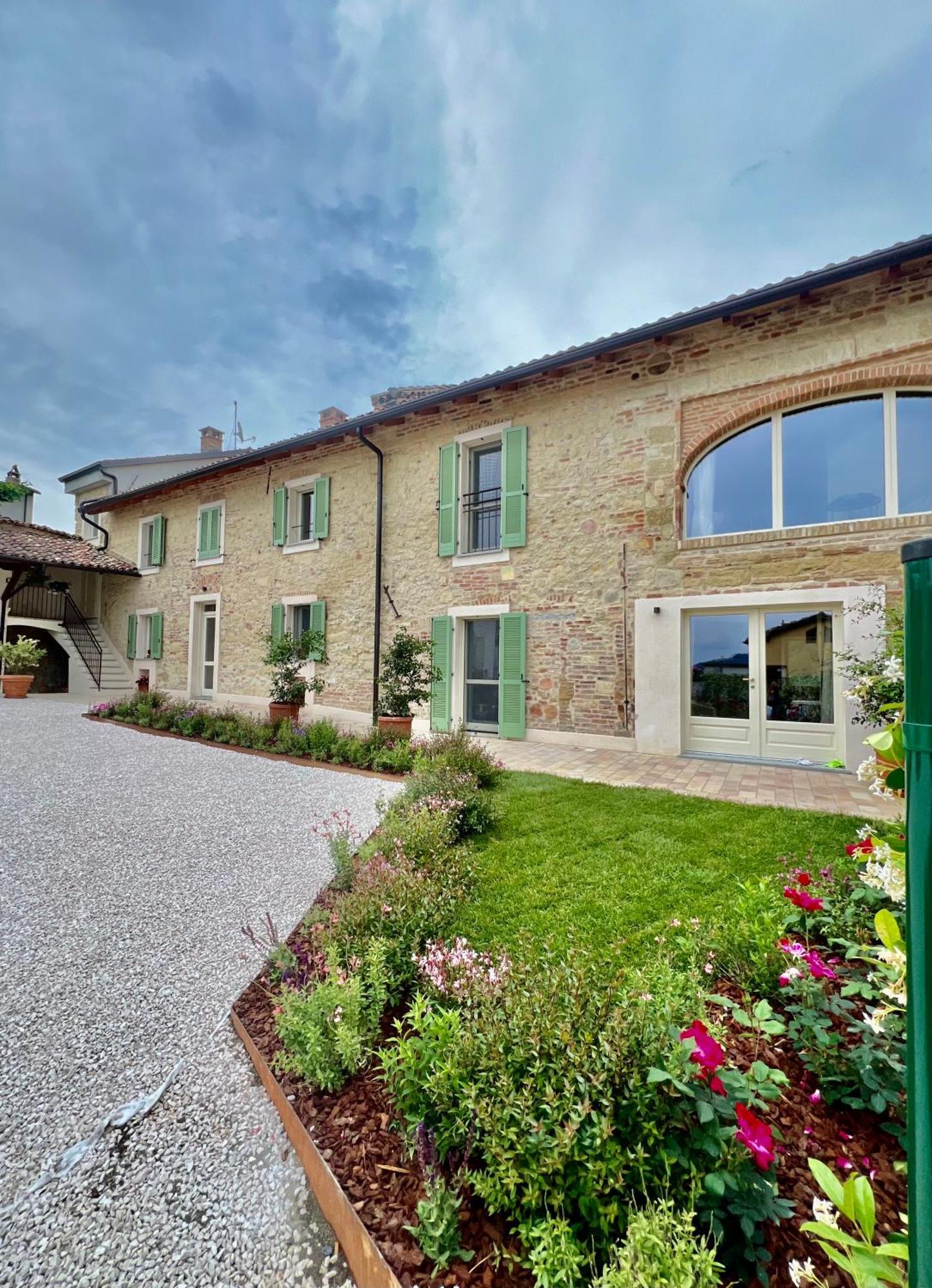 Relais Dal Cavaliere Hotel Castellino  Buitenkant foto