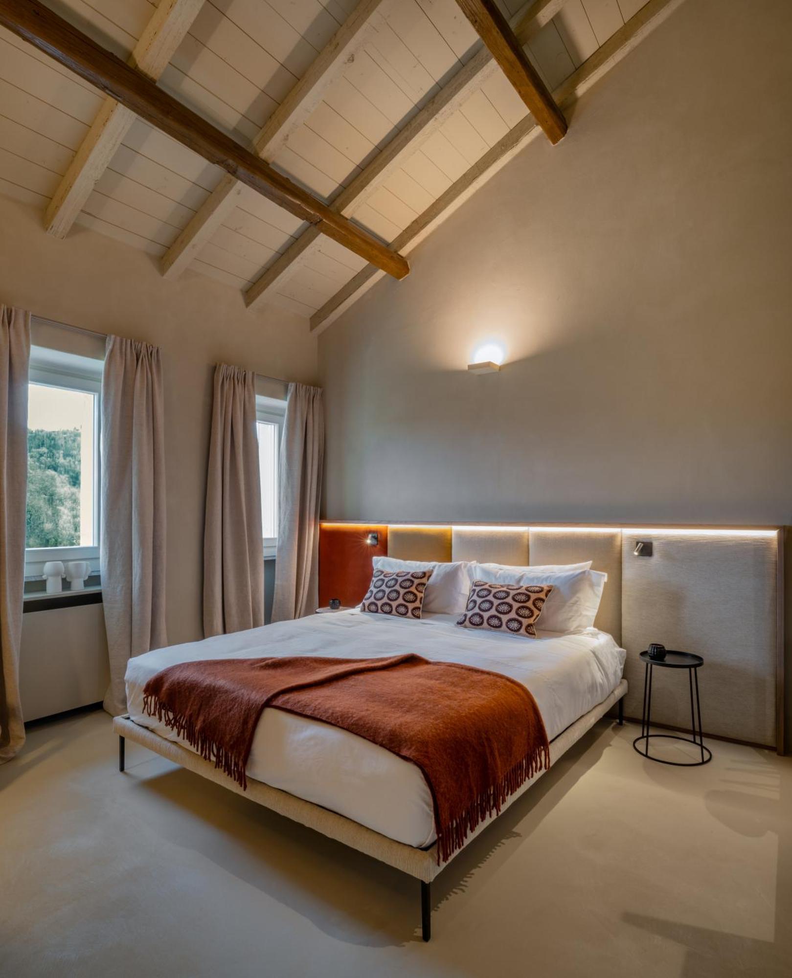 Relais Dal Cavaliere Hotel Castellino  Buitenkant foto